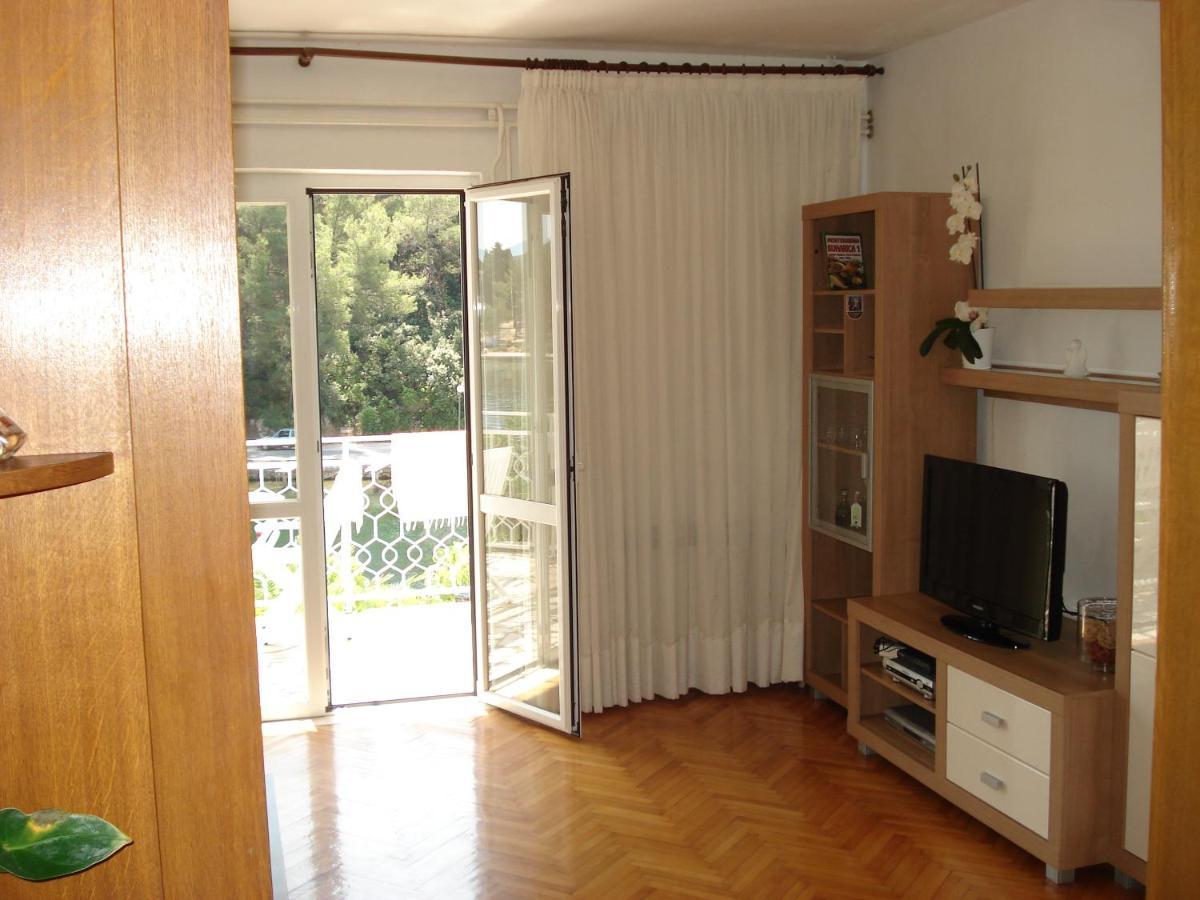 Apartments Luka กอร์จูลา ภายนอก รูปภาพ