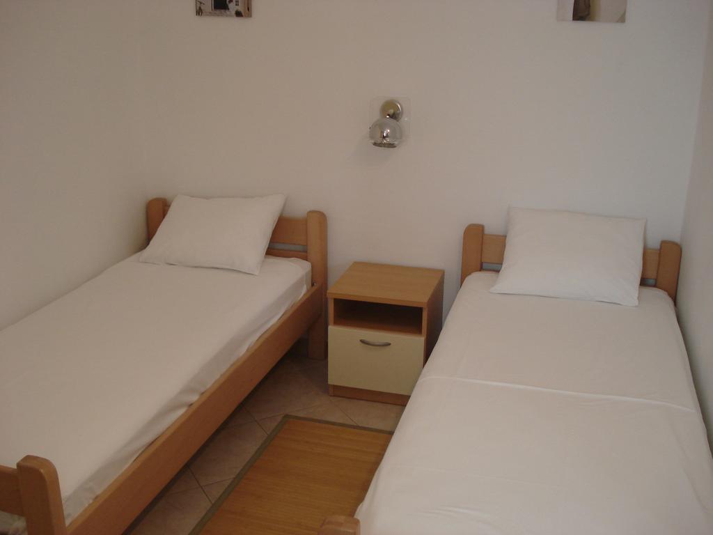 Apartments Luka กอร์จูลา ภายนอก รูปภาพ